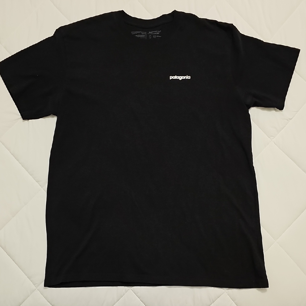 Patagonia Black Short Sleeve Tee Classic Crew Neck